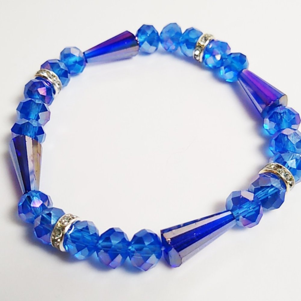 Blue Iridescent Stretch Bracelet